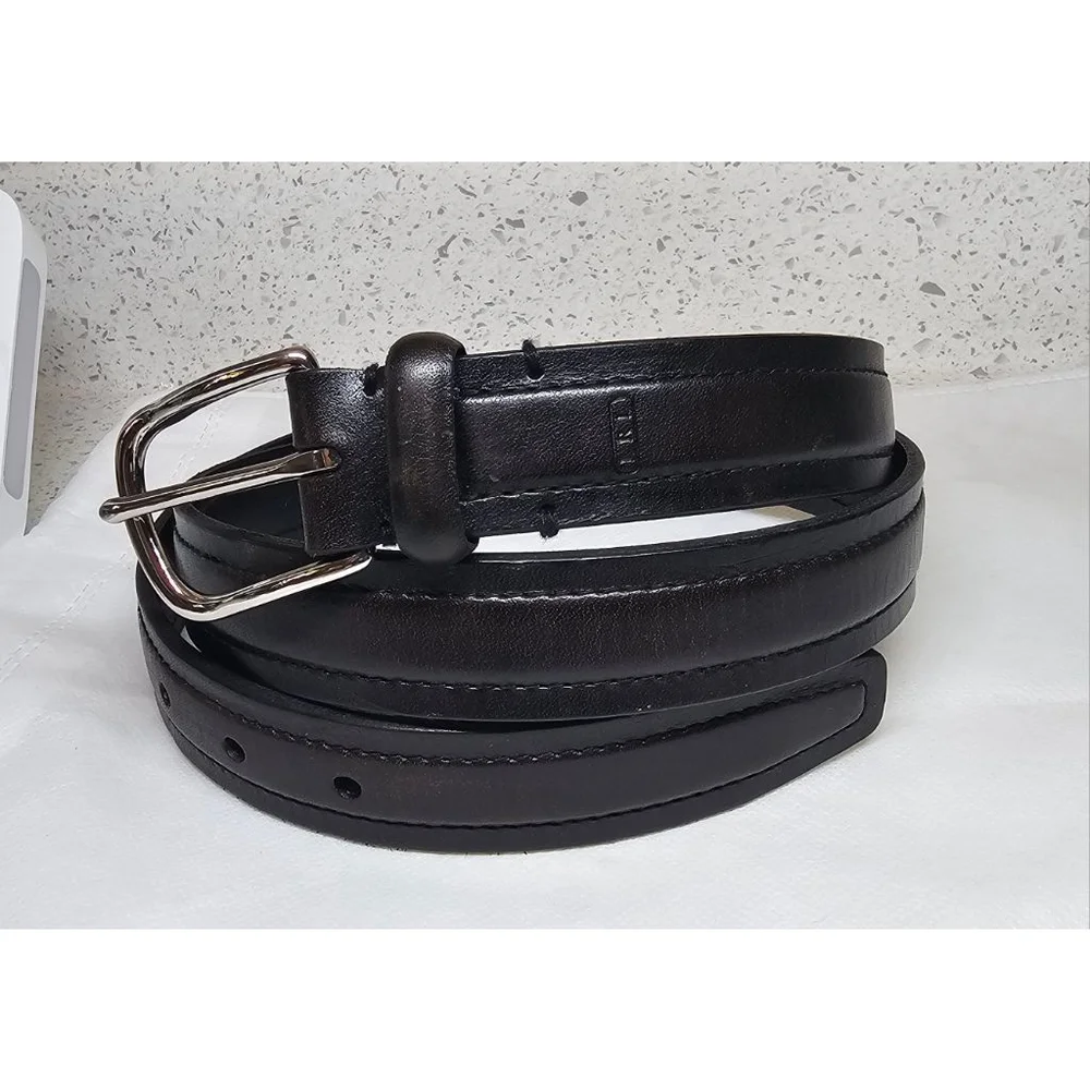EUC Lauren Ralph Lauren men’s leather belt 38inch to 42 inch